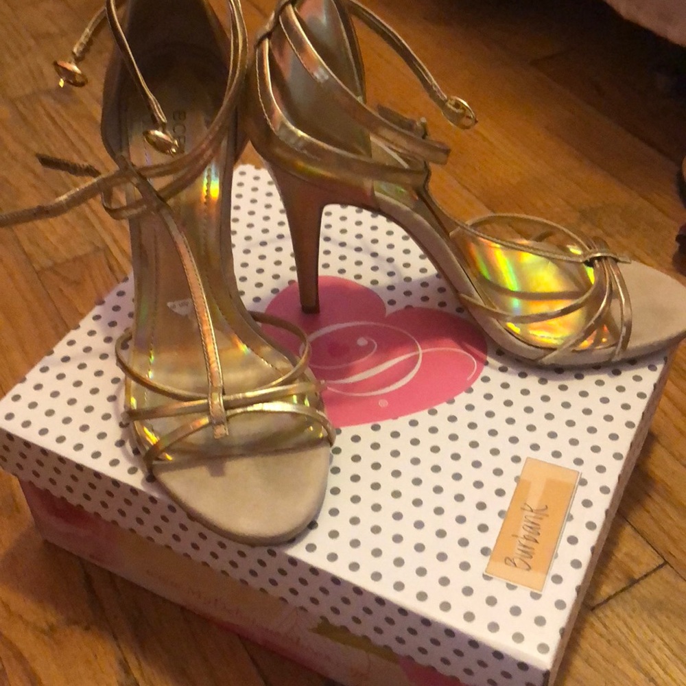 BCBG Generation pumps